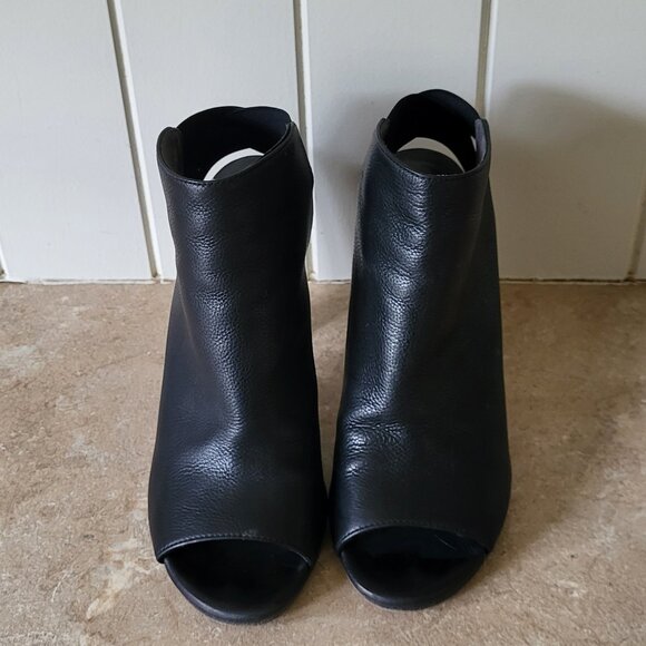 Stewart Weitzman open toe bootie - Picture 1 of 4